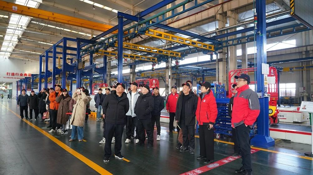 La Cámara de Comercio Minera de Chizhou dialoga con LGMG para explorar rutas de desarrollo La Cámara de Comercio Minera de Chizhou dialoga con LGMG para explorar rutas de desarrollo