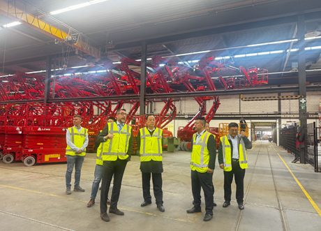La alta dirección de Lingong Group visita Europa para reforzar su estrategia de expansión global La alta dirección de Lingong Group visita Europa para reforzar su estrategia de expansión global