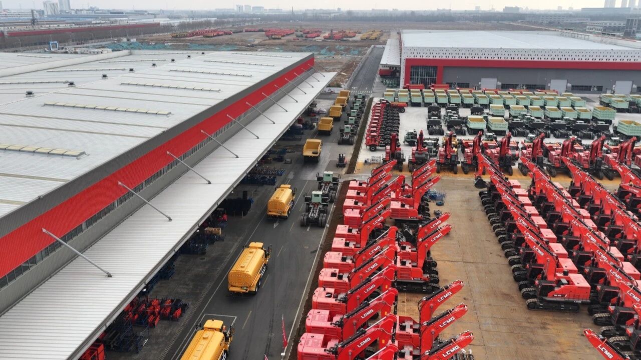 Primer lote de equipos mineros de LGMG enviado a Brasil Primer lote de equipos mineros de LGMG enviado a Brasil
